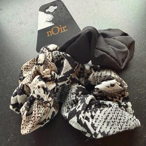 NOIR‎ Black & White Animal Print Chiffon Scrunchie Elastic Hair Tie